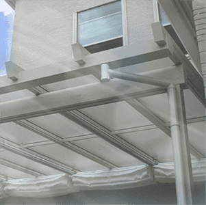 多治見市の外壁塗装、屋根塗装株式会社エスエスの波板、ポリカ交換