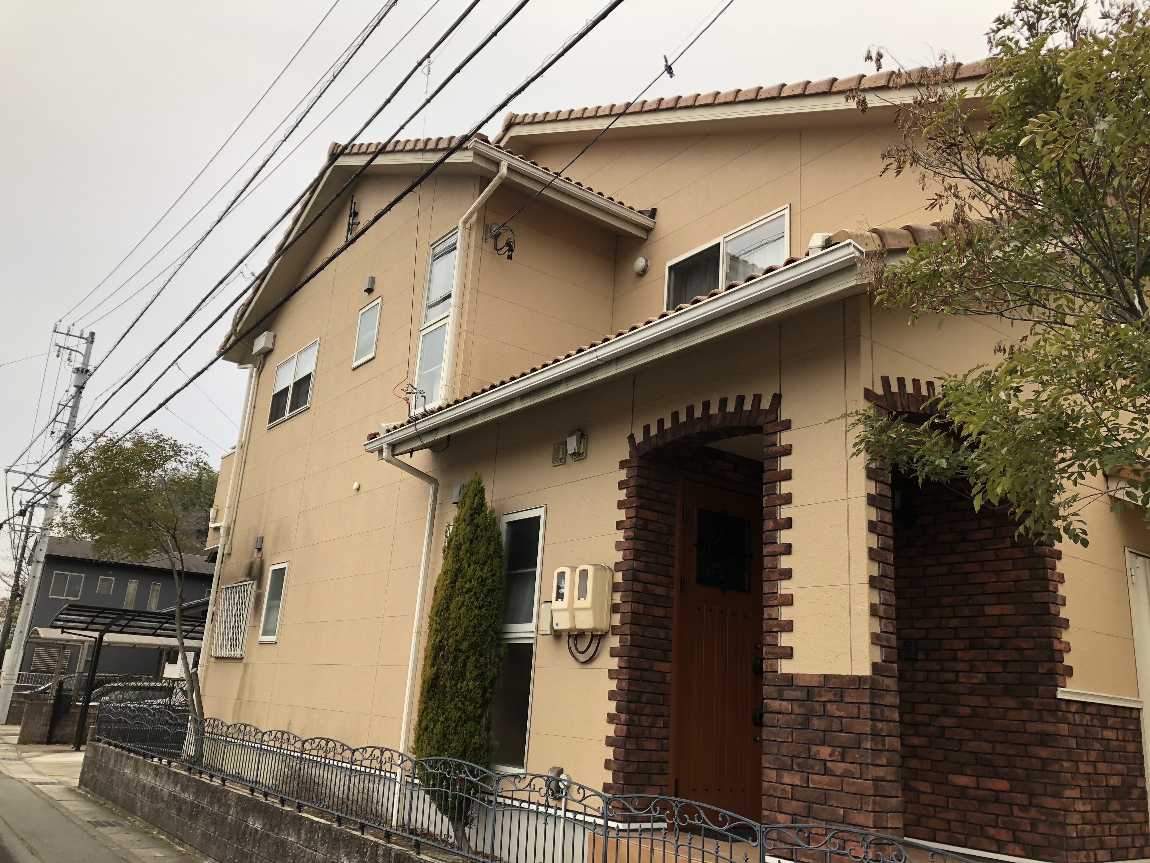 多治見市の外壁塗装、屋根塗装株式会社エスエスの施工事例Before