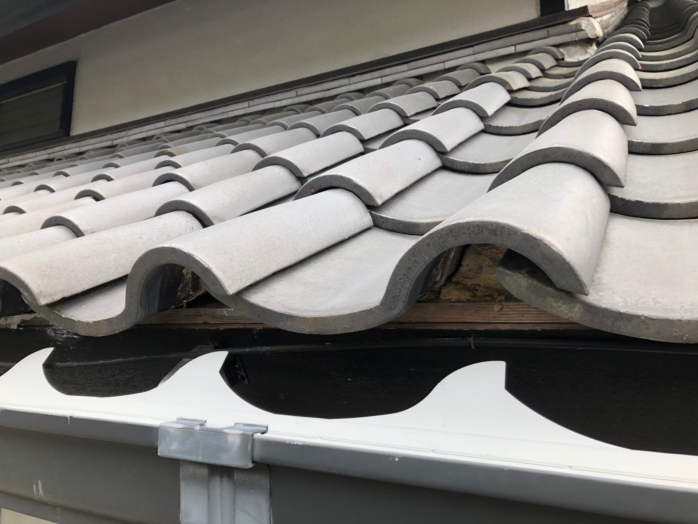 多治見市の外壁塗装、屋根塗装株式会社エスエスの施工事例Before