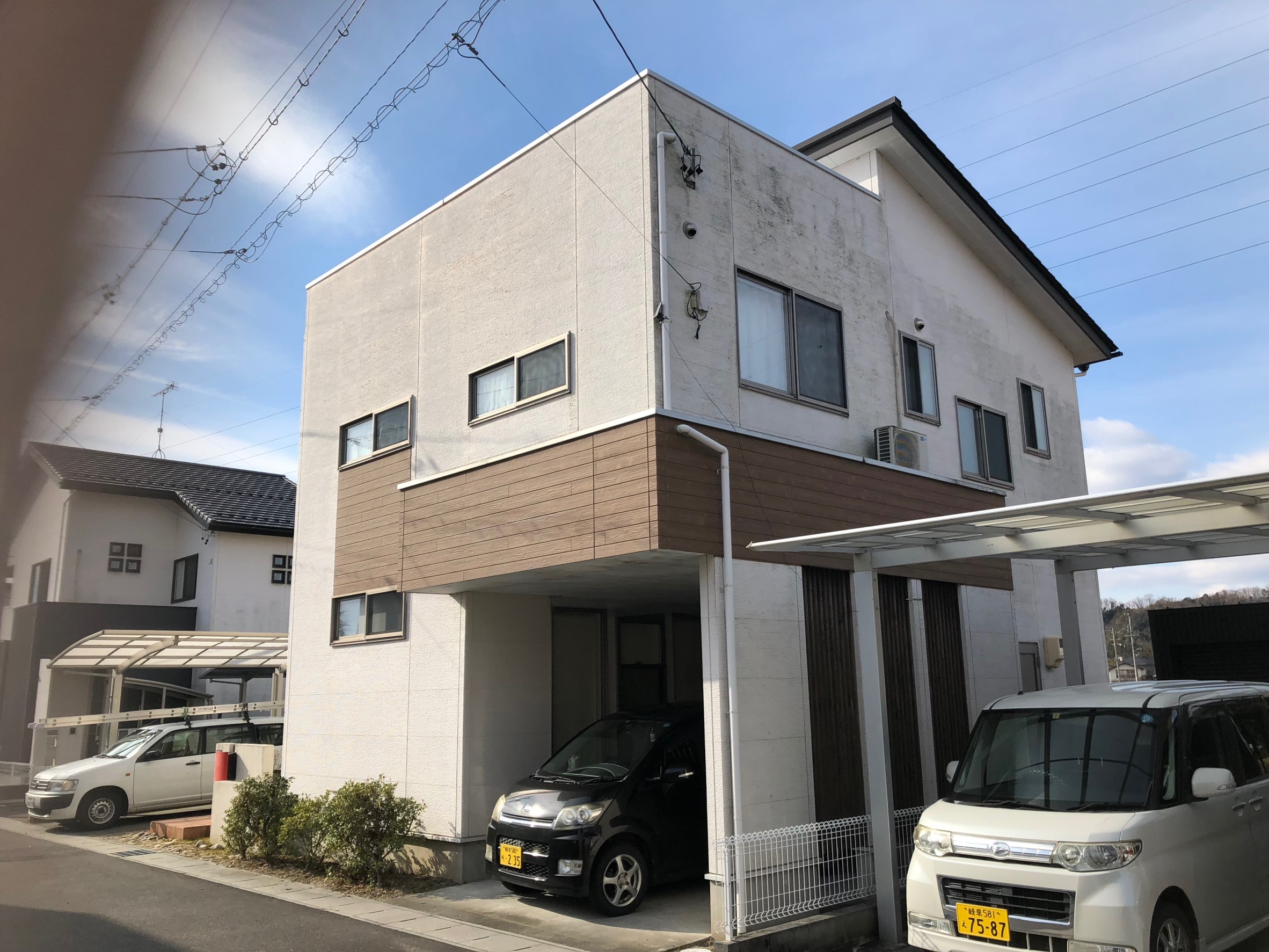 多治見市の外壁塗装、屋根塗装株式会社エスエスの施工事例Before