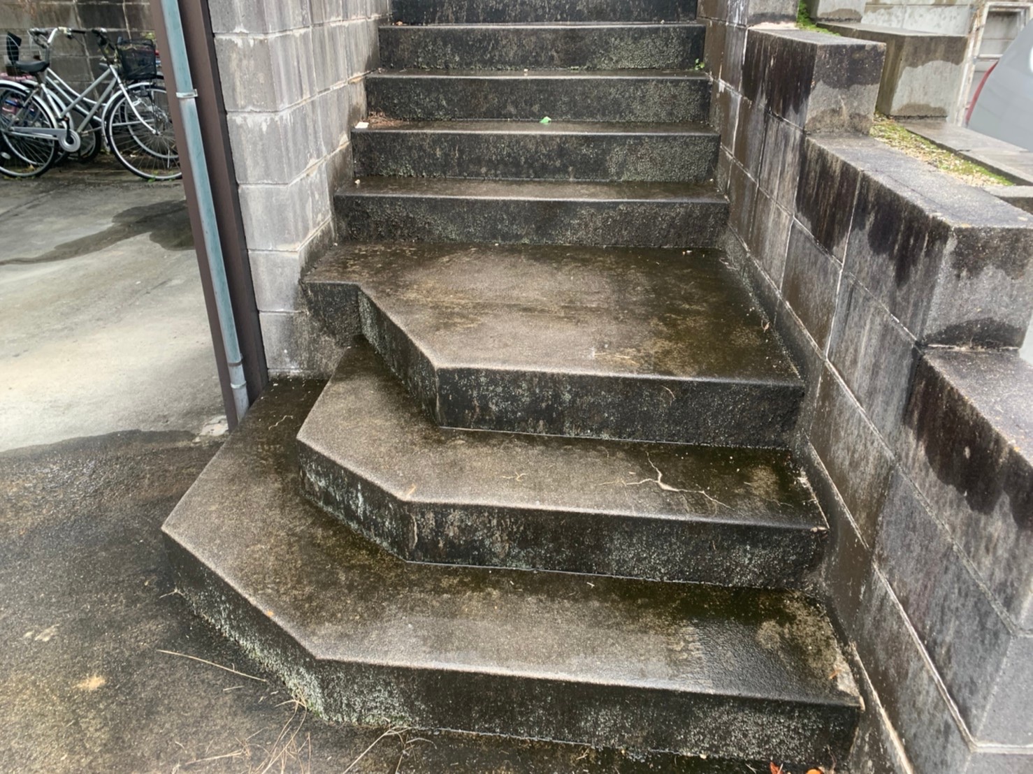 多治見市の外壁塗装、屋根塗装株式会社エスエスの施工事例Before