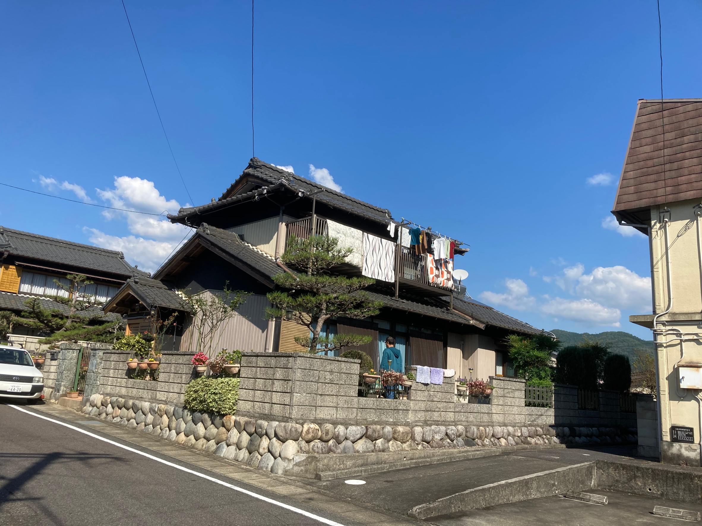 多治見市の外壁塗装、屋根塗装株式会社エスエスの施工事例Before