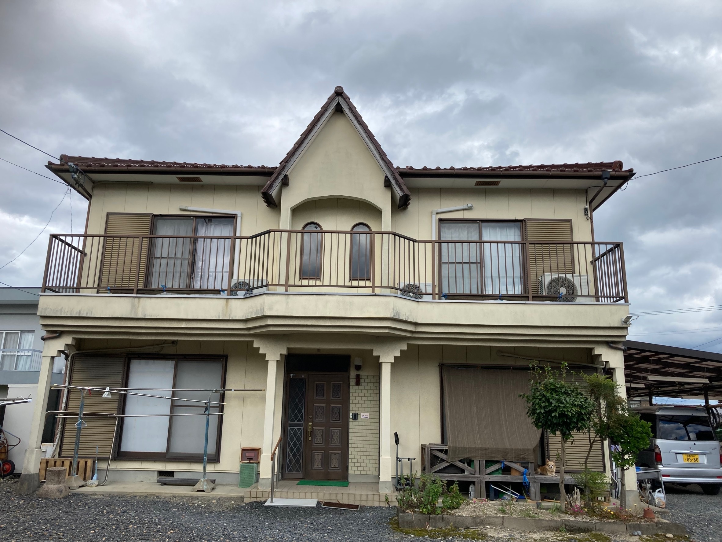 多治見市の外壁塗装、屋根塗装株式会社エスエスの施工事例Before