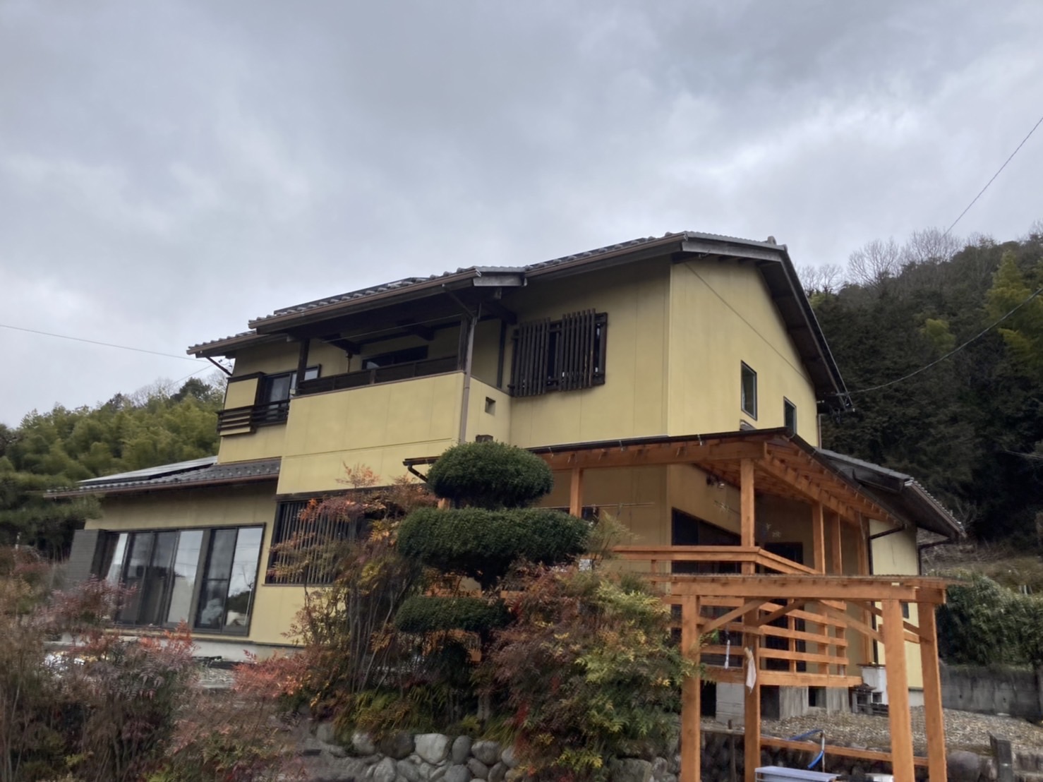 多治見市の外壁塗装、屋根塗装株式会社エスエスの施工事例Before