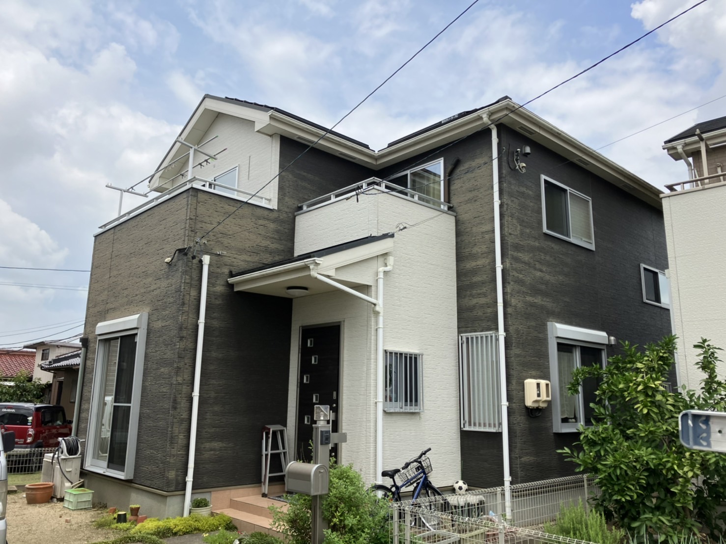 多治見市の外壁塗装、屋根塗装株式会社エスエスの施工事例Before