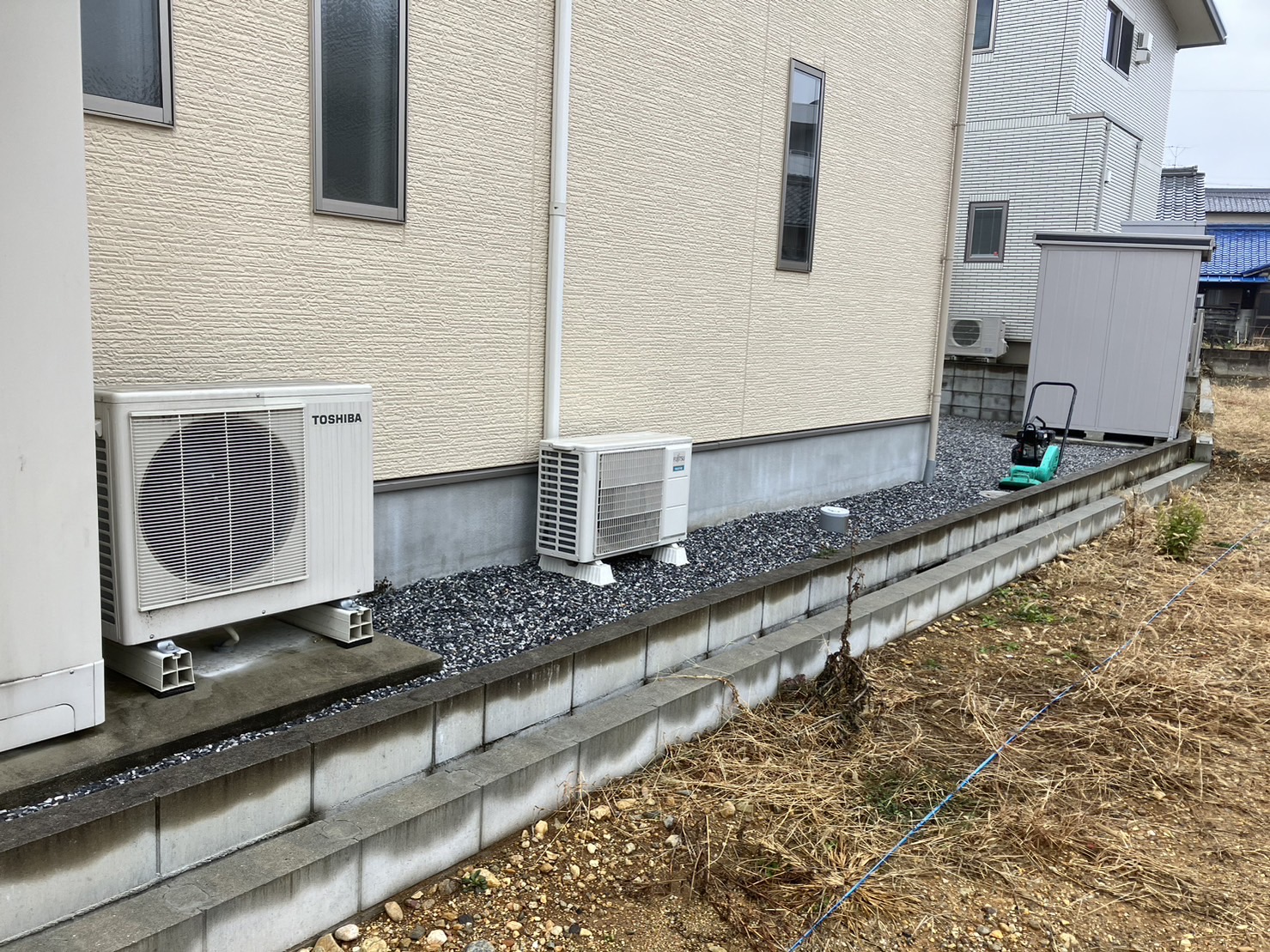 多治見市の外壁塗装、屋根塗装株式会社エスエスの施工事例Before