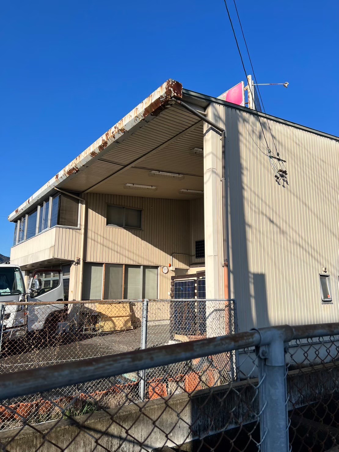 多治見市の外壁塗装、屋根塗装株式会社エスエスの施工事例Before