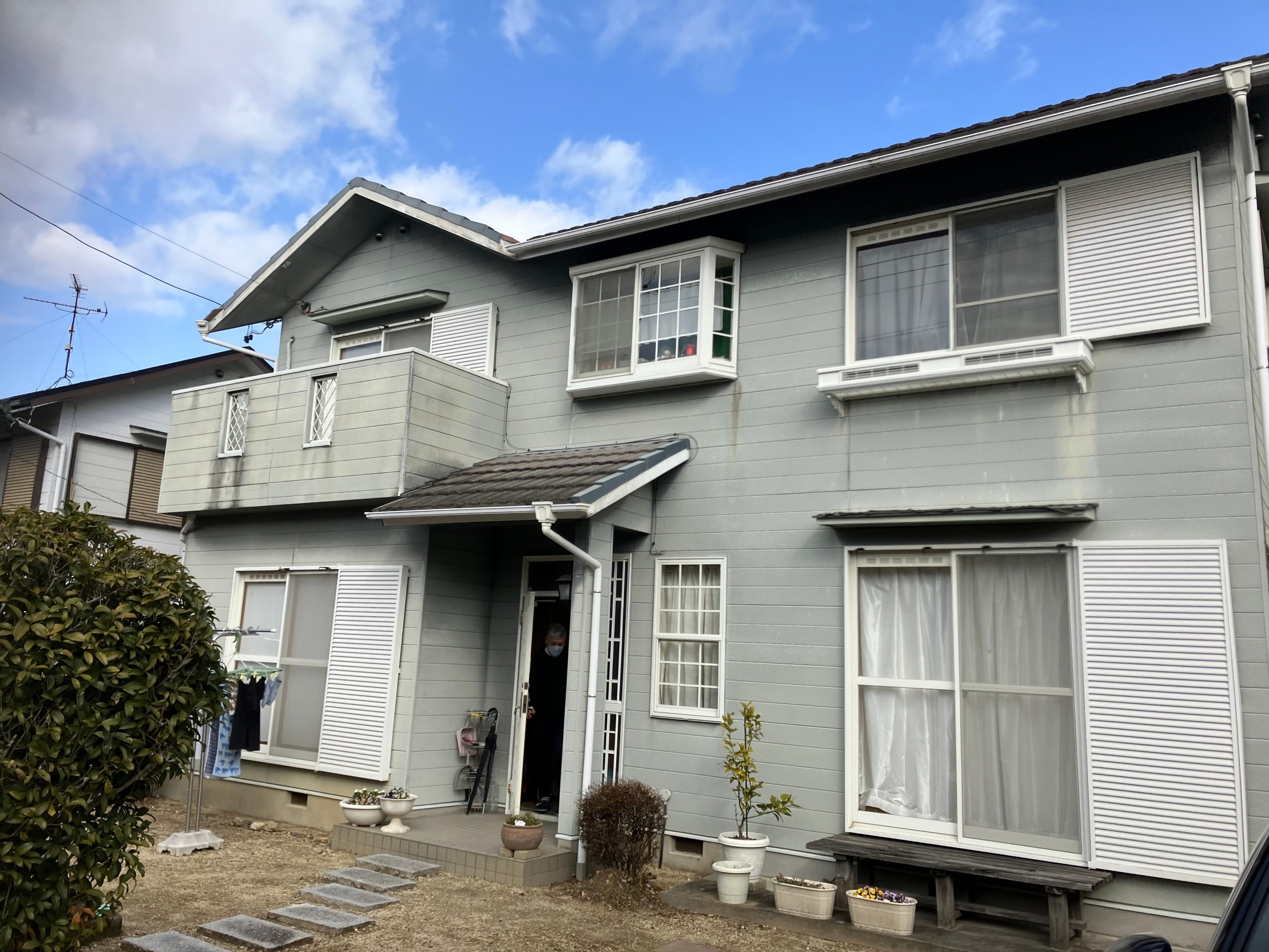 多治見市の外壁塗装、屋根塗装株式会社エスエスの施工事例Before