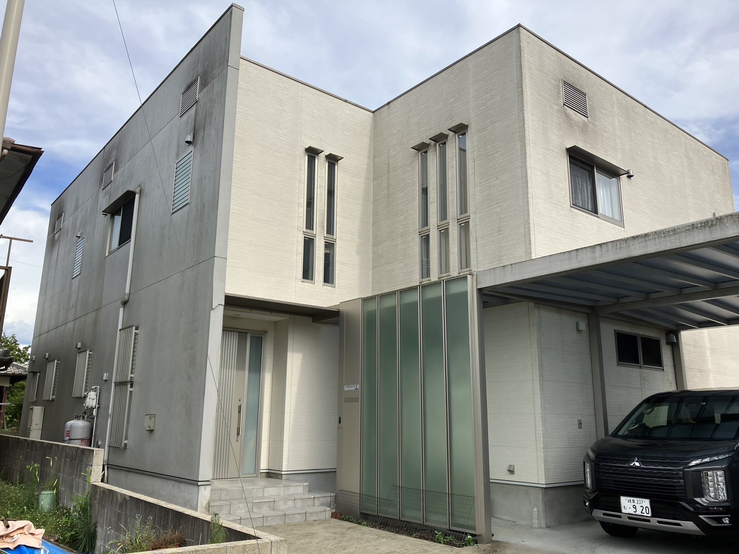 多治見市の外壁塗装、屋根塗装株式会社エスエスの施工事例Before