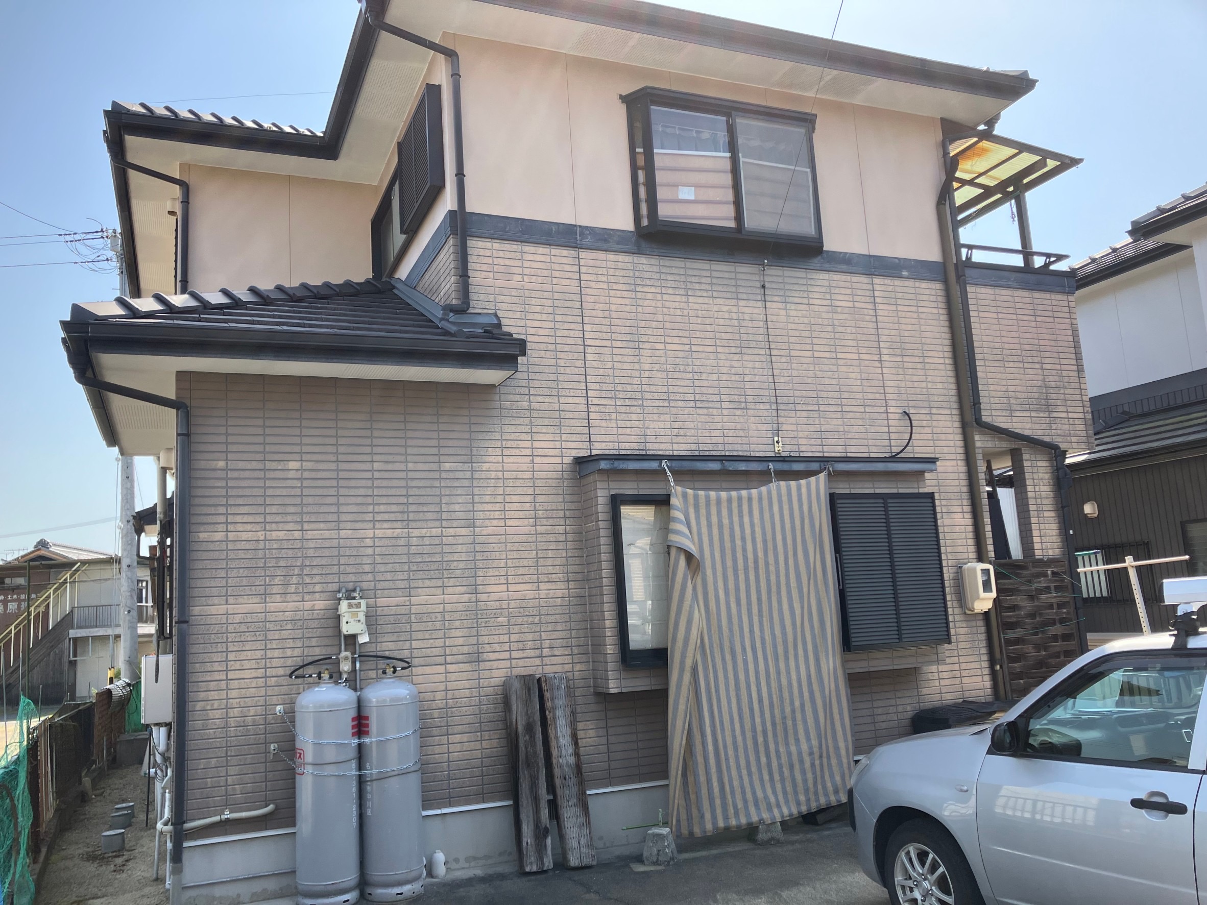 多治見市の外壁塗装、屋根塗装株式会社エスエスの施工事例Before