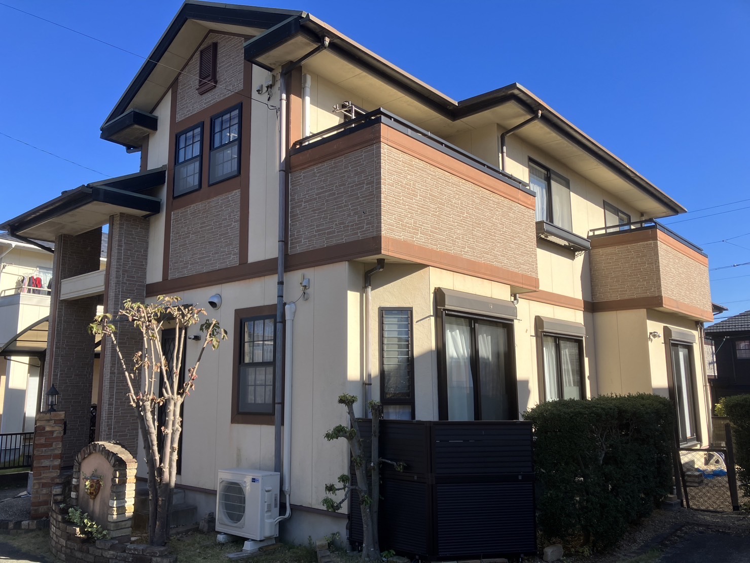 多治見市の外壁塗装、屋根塗装株式会社エスエスの施工事例Before