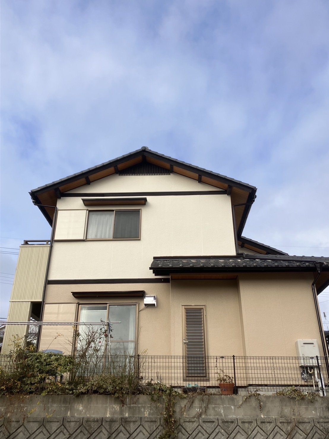 多治見市の外壁塗装、屋根塗装株式会社エスエスの施工事例After