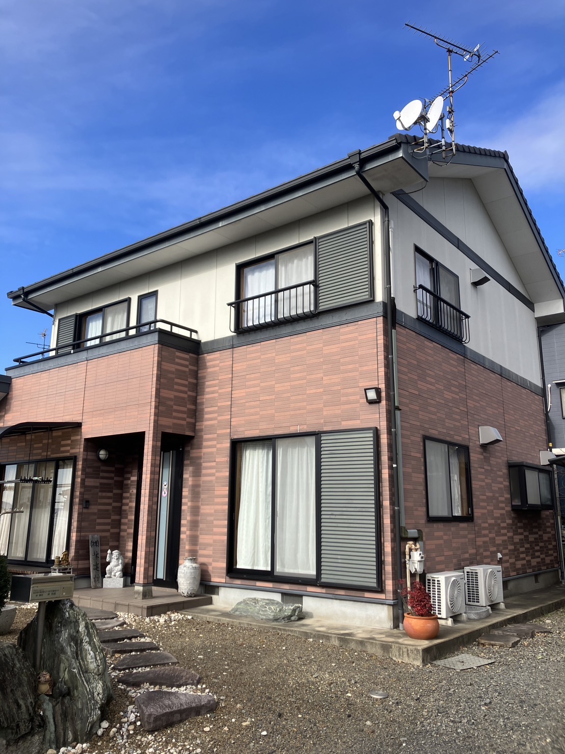 多治見市の外壁塗装、屋根塗装株式会社エスエスの施工事例Before