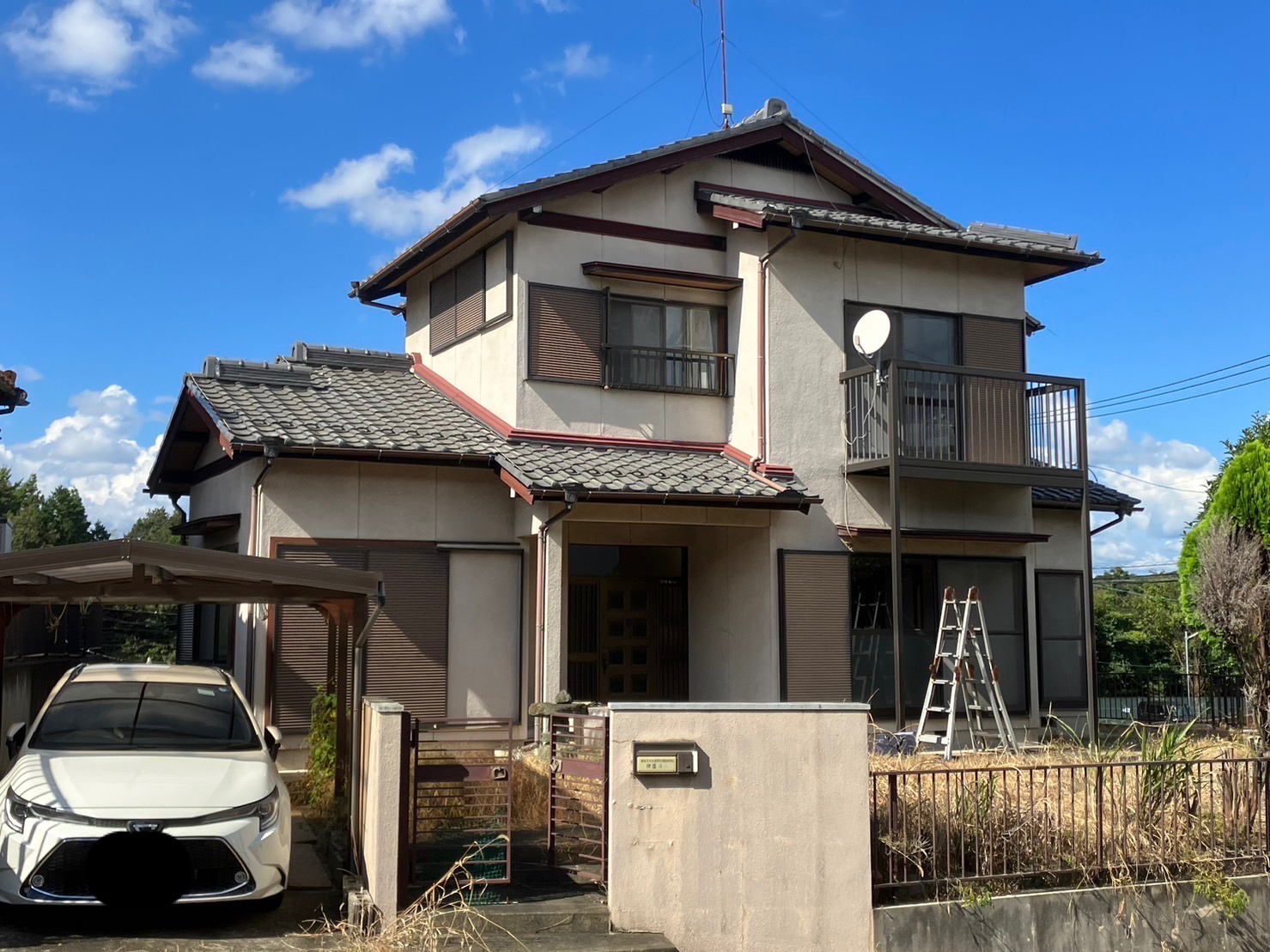 多治見市の外壁塗装、屋根塗装株式会社エスエスの施工事例Before