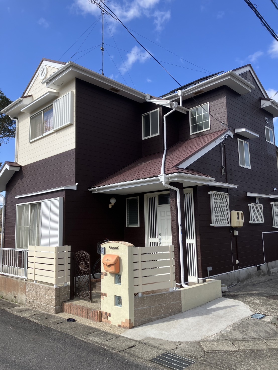 多治見市の外壁塗装、屋根塗装株式会社エスエスの施工事例After